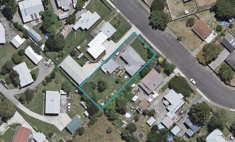 8 Buckingham Street, Whakatu, Hastings - Carousel 1