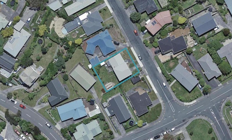 3 Lomita Road, Johnsonville, Wellington - Carousel 1