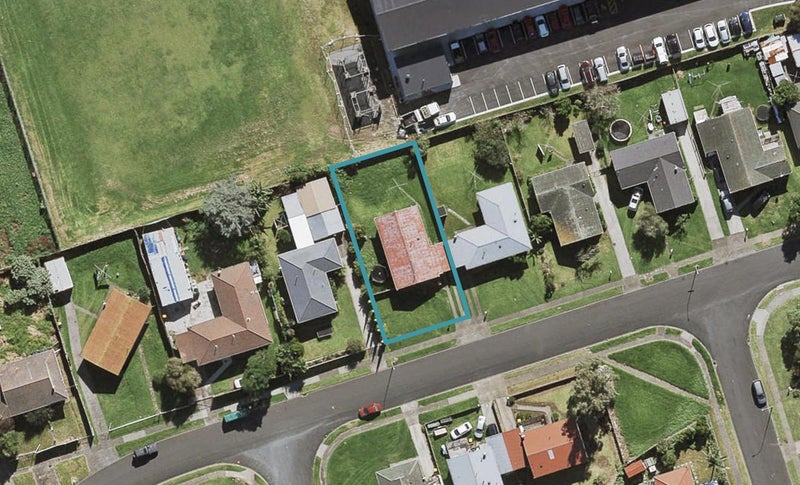 15 Calthorp Close, Favona, Auckland - Carousel 1