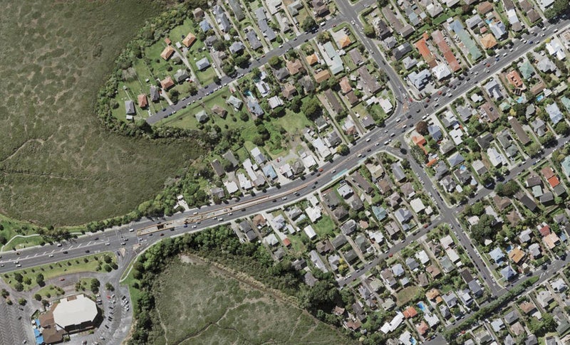 35 Esmonde Road, Takapuna, Auckland - Carousel 1