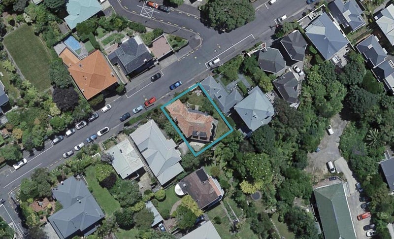 75 Bolton Street, Kelburn, Wellington - Carousel 1