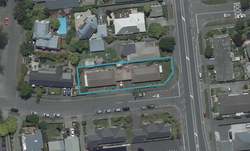 2/2 Saint Clio Street, Ilam, Christchurch - Carousel 1