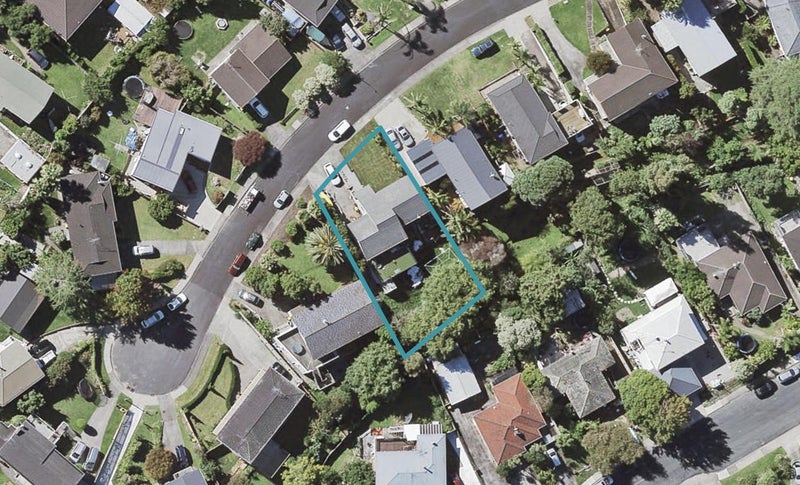12 Wynn Place, Howick, Auckland - Carousel 1