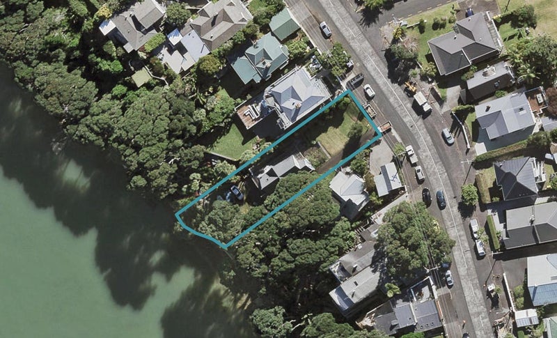 88 Queen Street, Northcote Point, Auckland - Carousel 1
