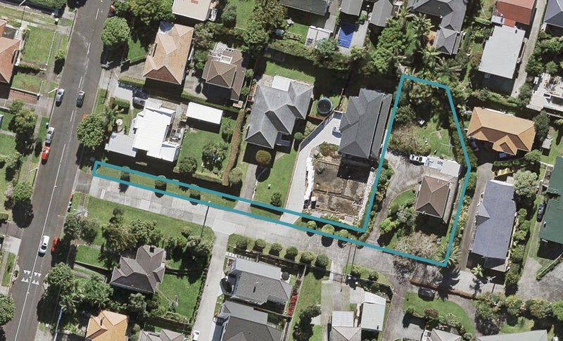 6 Garden Place, Mount Eden, Auckland - Carousel 1