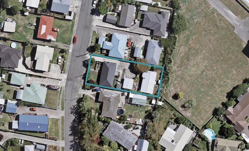 2/26 Holyrood Street, Taradale, Napier - Carousel 1