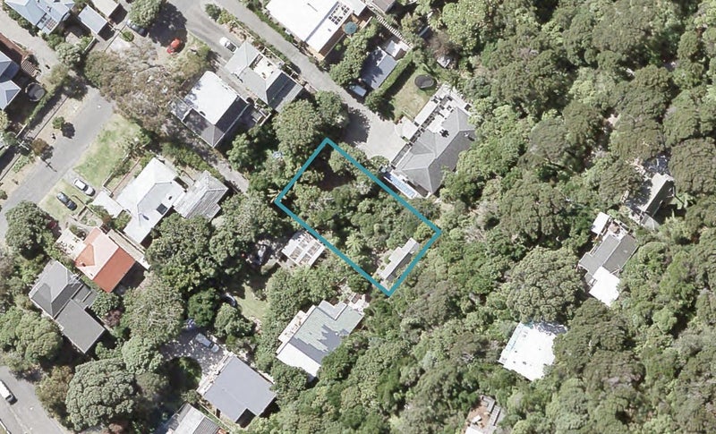 24 Karaka Street, Eastbourne, Lower Hutt - Carousel 1