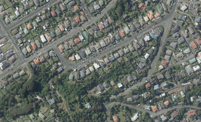 151 Easther Crescent, Kew, Dunedin - Carousel 1