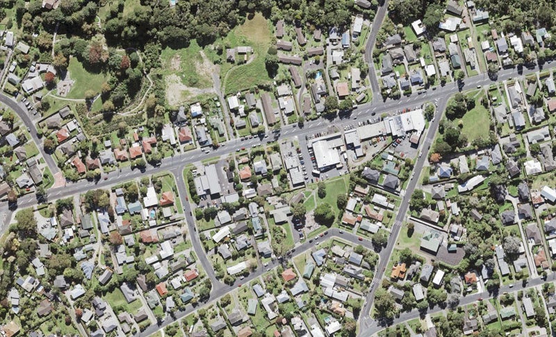 72C Godley Road, Green Bay, Auckland - Carousel 1