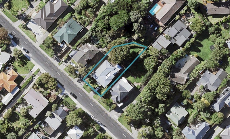 86 Beach Road, Mellons Bay, Auckland - Carousel 1