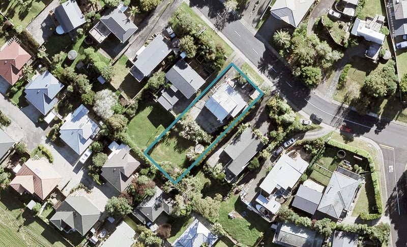 251 Vipond Road, Stanmore Bay, Whangaparaoa - Carousel 1