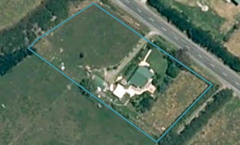333 South Head Road, Helensville - Carousel 1