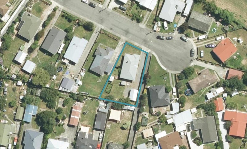 5 Henderson Street, Riversdale, Blenheim - Carousel 1