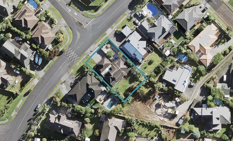 116 Wiseley Road, West Harbour, Auckland - Carousel 1