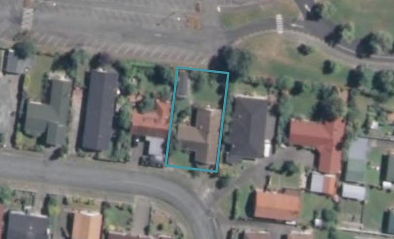 13 Roxburgh Street, Glenwood, Timaru - Carousel 1