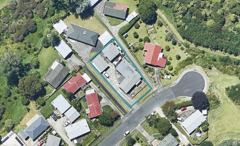 21 Laurence Street, Gate Pa, Tauranga - Carousel 1