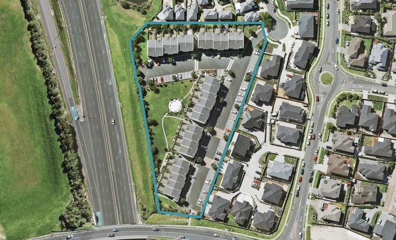 3E/60 Masons Road, Oteha, Auckland - Carousel 1