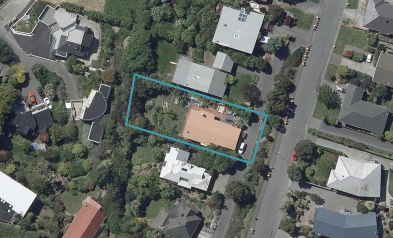 247 Cannon Hill Crescent, Mount Pleasant, Christchurch - Carousel 1