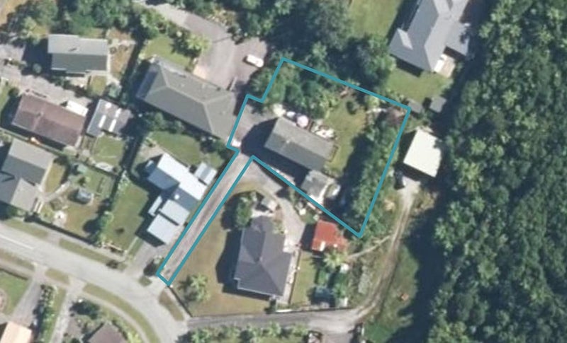 5 Nolan Crescent, Karoro, Greymouth - Carousel 1