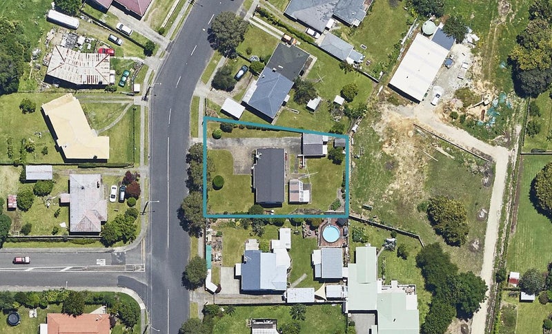 16 Cameron Road, Te Puke, Te Puke - Carousel 1