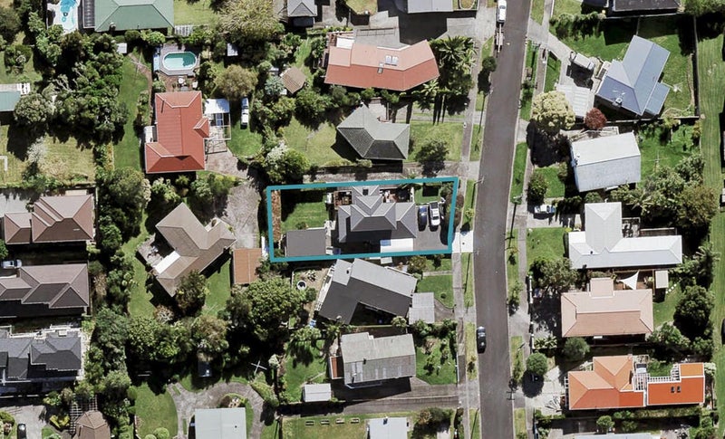44 McFadzean Drive, Blockhouse Bay, Auckland - Carousel 1