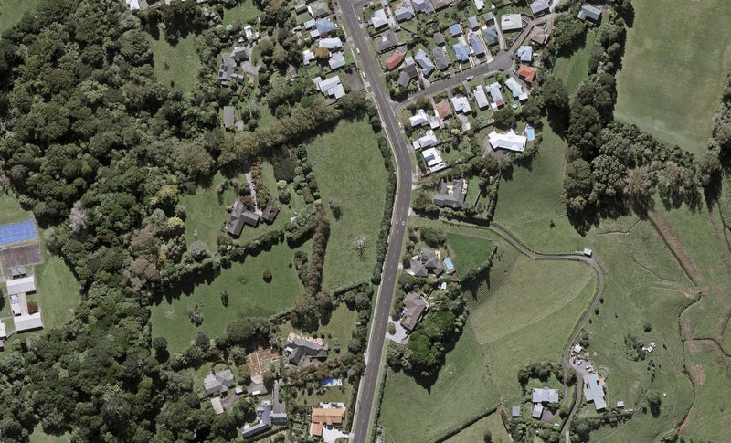 1 Mānia Lane, Ferndale, New Plymouth - Carousel 1