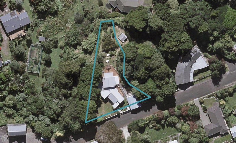 17 Frank Wilson Terrace, Welbourn, New Plymouth - Carousel 1