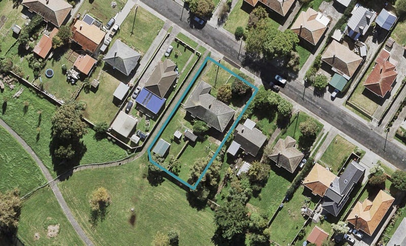 2/18 Sheppard Avenue, Mount Roskill, Auckland - Carousel 1