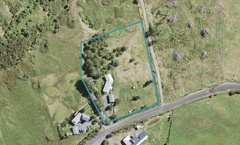 1773 Ponga Road, Papakura - Carousel 1
