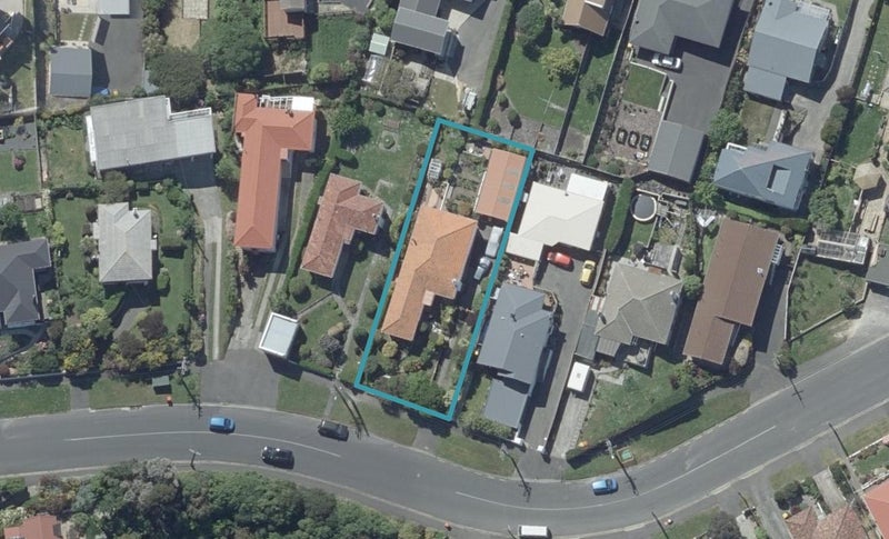 24 Aberdeen Road, Saint Clair, Dunedin - Carousel 1