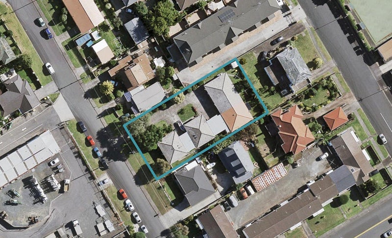 3/6 Ray Small Drive, Papakura, Auckland - Carousel 1