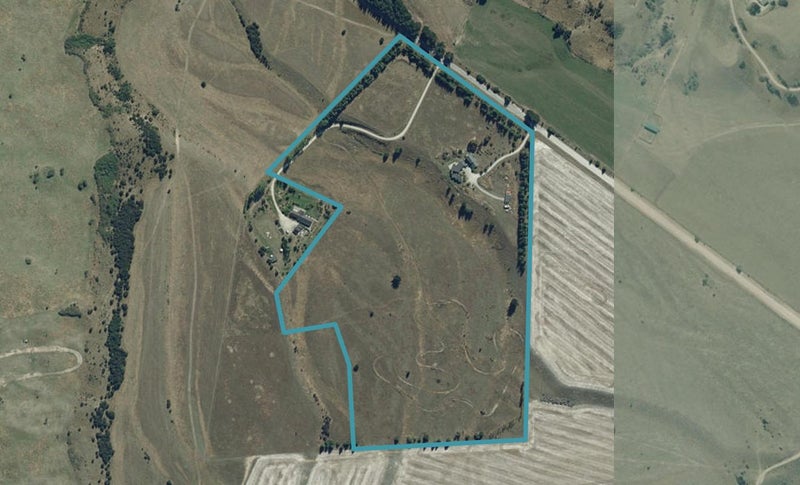 83 Dublin Bay Road, Wanaka - Carousel 1