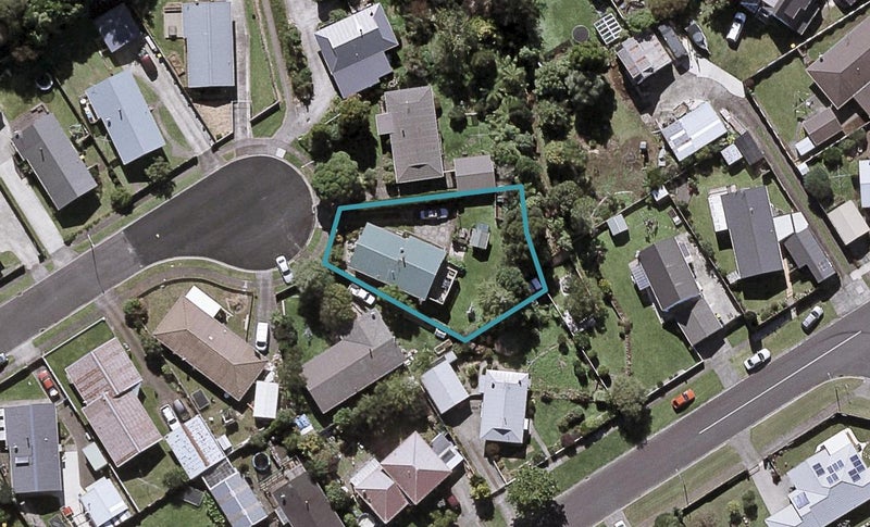 15 Hamua Place, Waitara, Waitara - Carousel 1