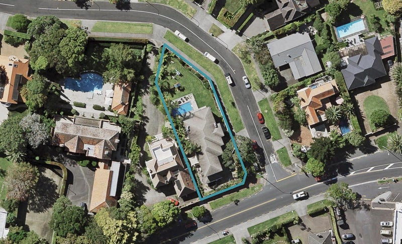 91 Godden Crescent, Mission Bay, Auckland - Carousel 1