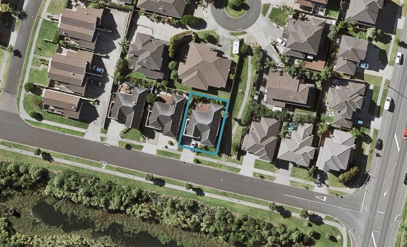 7 Multose Drive, Flat Bush, Auckland - Carousel 1