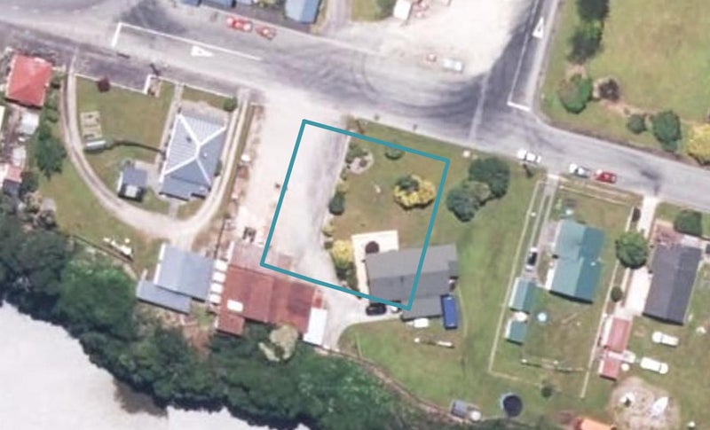 8 Camp Street, AHAURA, TOTARA FLAT - Carousel 1