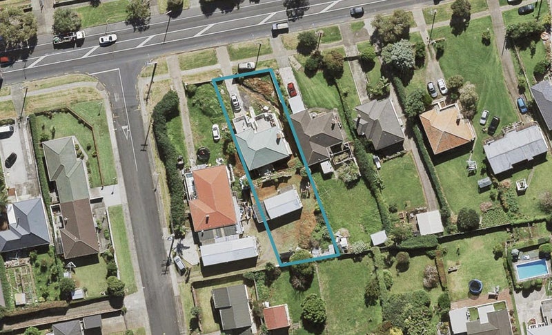 8/592 Massey Road, Mangere, Auckland - Carousel 1