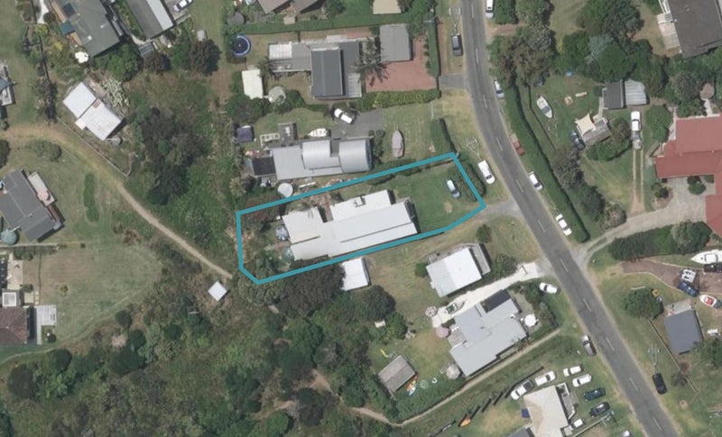 11 Alamar Crescent, Mangawhai Heads, Mangawhai - Carousel 1