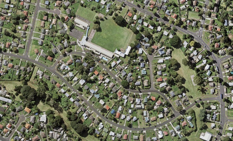14A Taratoa Street, Point England, Auckland - Carousel 1