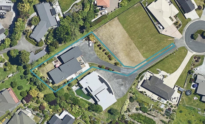 16 Linden Place, Matipo Heights, Rotorua - Carousel 1