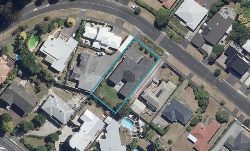 23 Riverview Terrace, Fairfield, Hamilton - Carousel 1