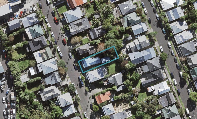 14 Commercial Road, Grey Lynn, Auckland - Carousel 1
