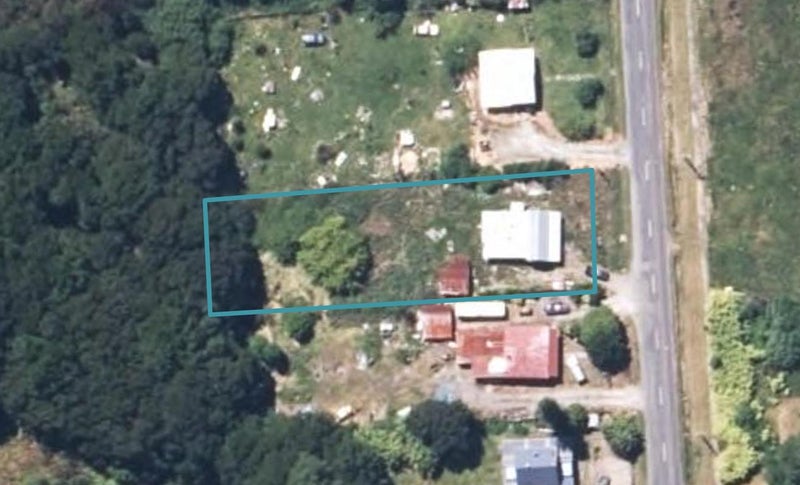 81 Main Road, Blackball, Greymouth - Carousel 1