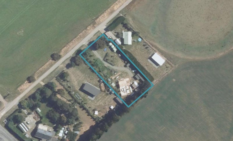 16 Jefcoates Road, Timaru - Carousel 1