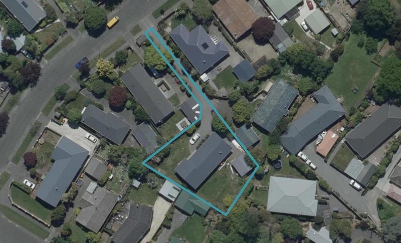 8 Flower Street, Bryndwr, Christchurch - Carousel 1