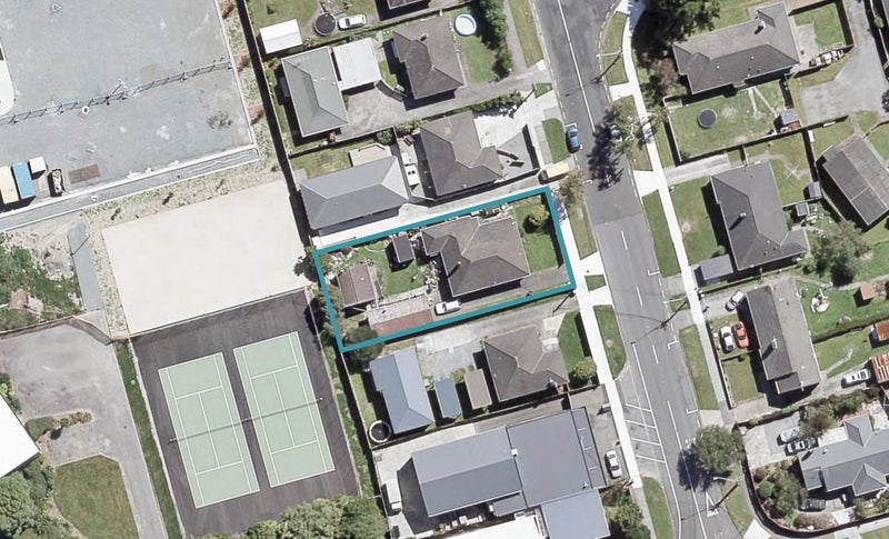 11 Treadwell Street, Naenae, Lower Hutt - Carousel 1