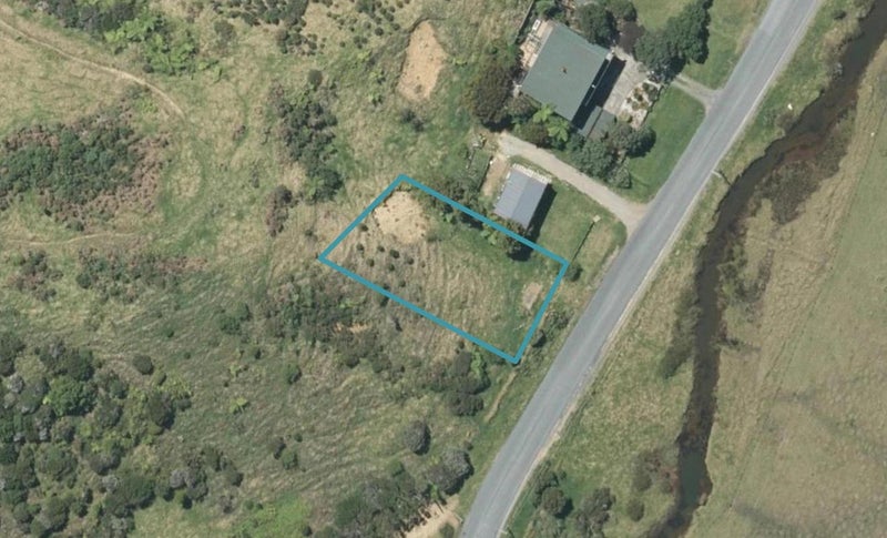 99 Oakura Road, Ōakura, Hikurangi - Carousel 1