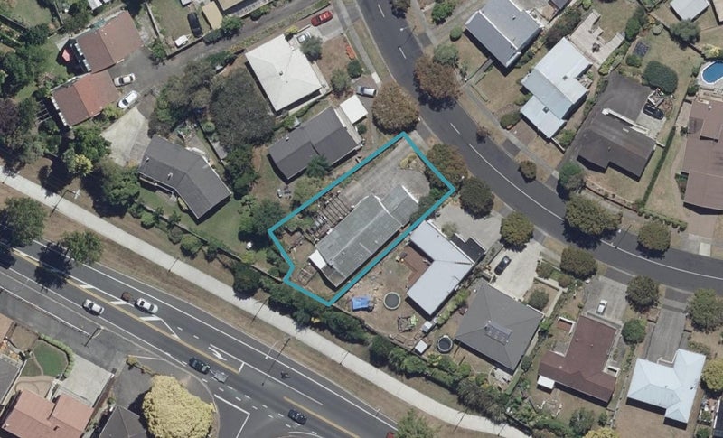 14 Pelorus Street, Glenview, Hamilton - Carousel 1