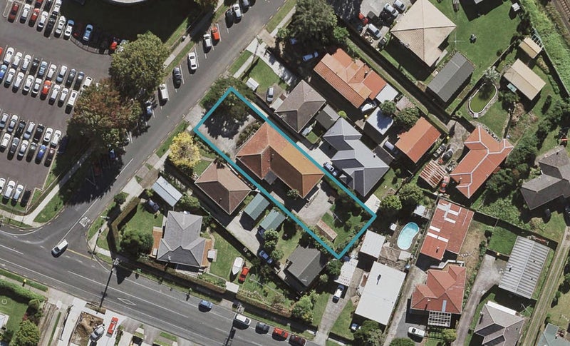 6 Orakau Road, Mangere East, Auckland - Carousel 1