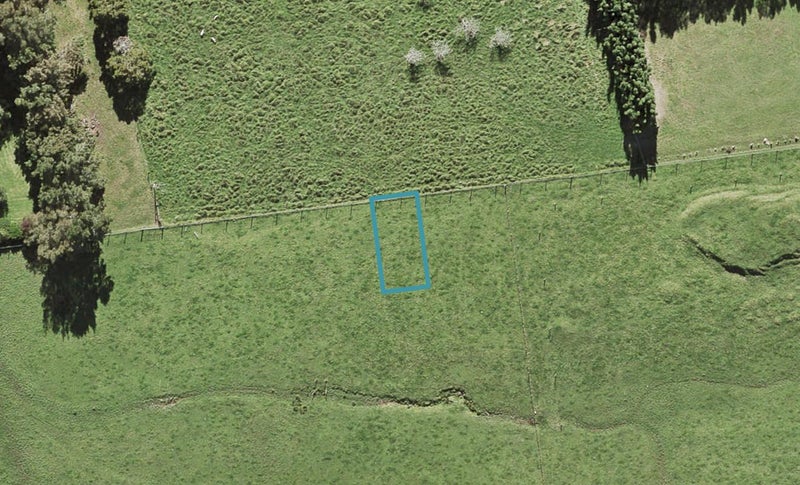 61 Whiteywood Street, Westgate, Auckland - Carousel 1